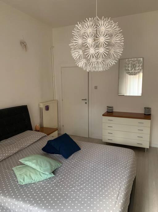 Appartamento Centralissimo Elegante Terni Exteriör bild